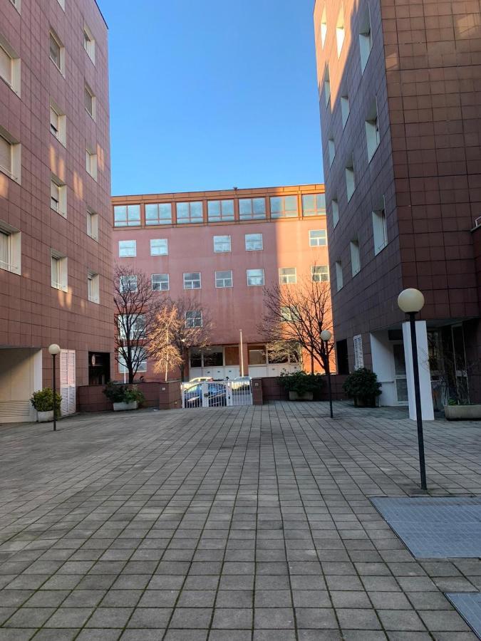 Bicocca Flat A Appartement Milaan Buitenkant foto